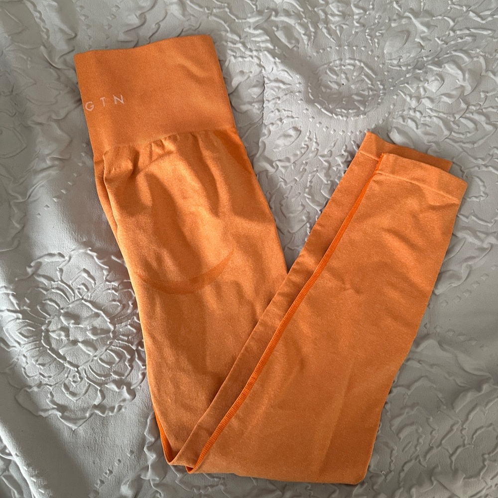 NVGTN Bright Orange High-Waist Leggings